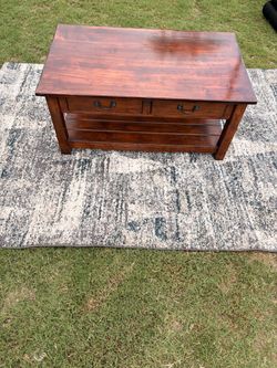 Solid wood Coffee table with built in drawers