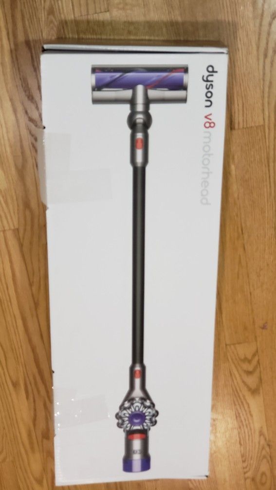 Dyson V8 Motorhead Cordless Vaccum