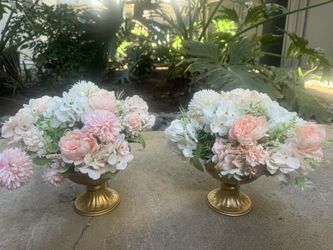 Flower Center Pieces w/ Gold vase