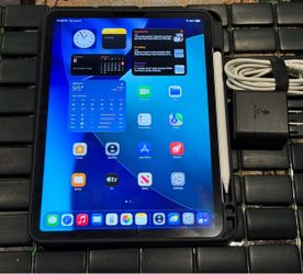 iPad Pro 11” 3rd Generation 128 GB (M1) with Apple Pencil