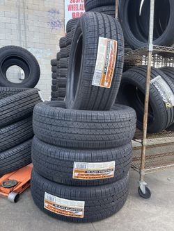VENDO SET DE LLANTAS NUEVAS 235/60R18 ARROYO INSTALADAS Y BALANCEADAS 