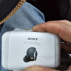 Sony Wf1000xm5 Earbuds, New-retails For 300$