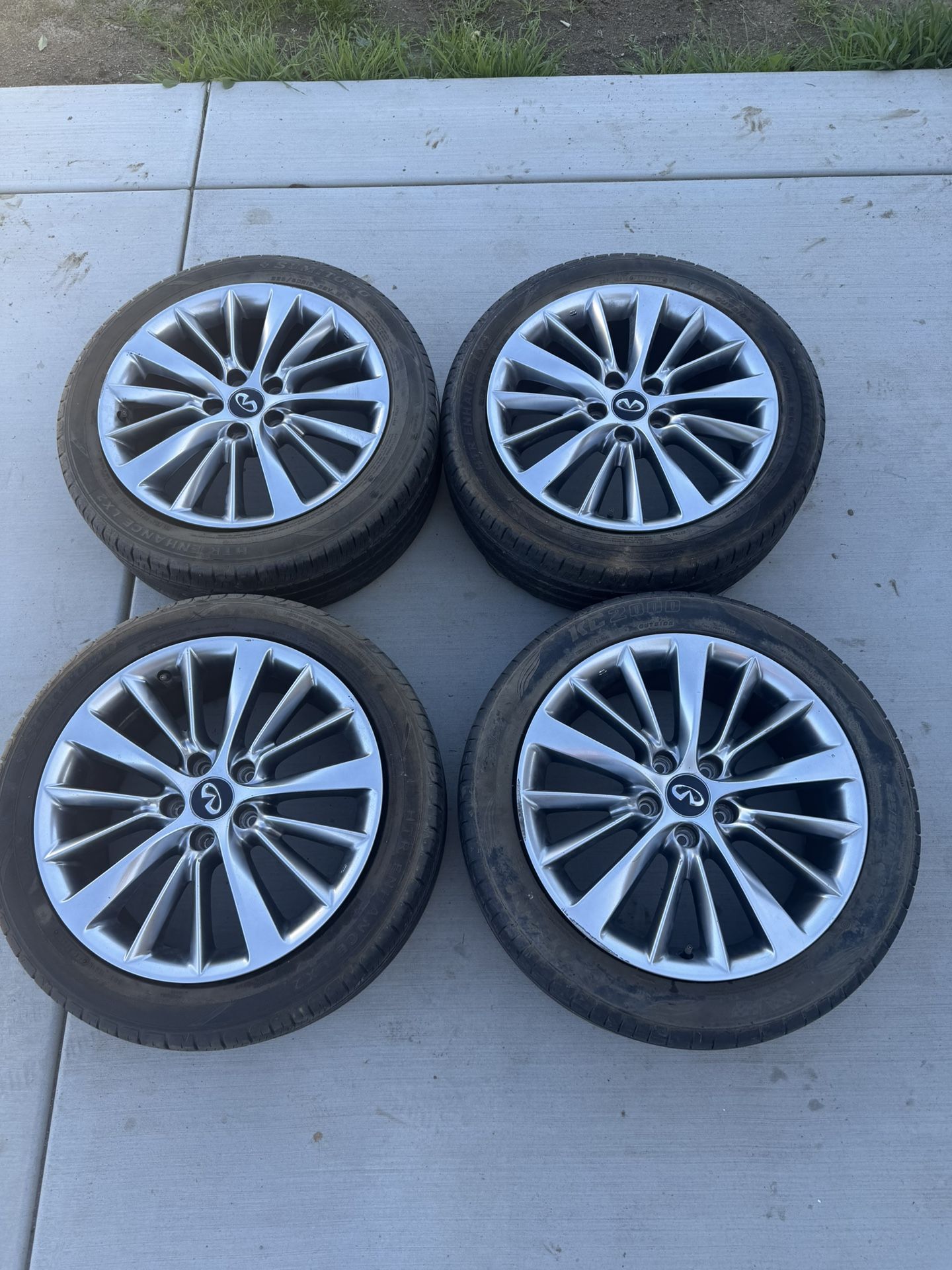 Stock Q50 Rims