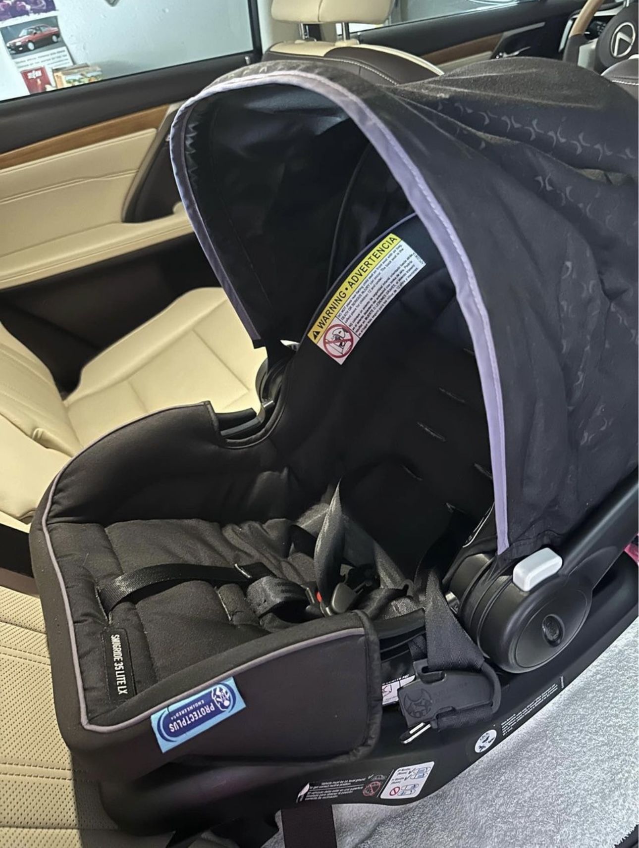 Graco SnugRide 35 Lite LX Infant Car Seat