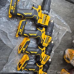 4 DEWALT 20VMAX BRUSHLESS ATOMIC 1/2"(13MM) CORDLESS DRILL DRIVER NEW (TOOL ONLY) $100 EACH 