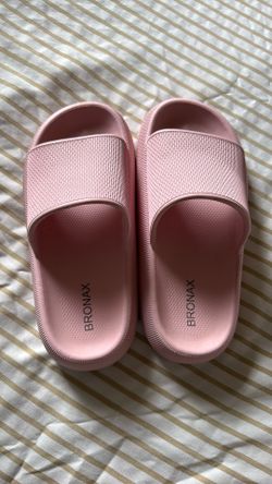Slip-on Sandals