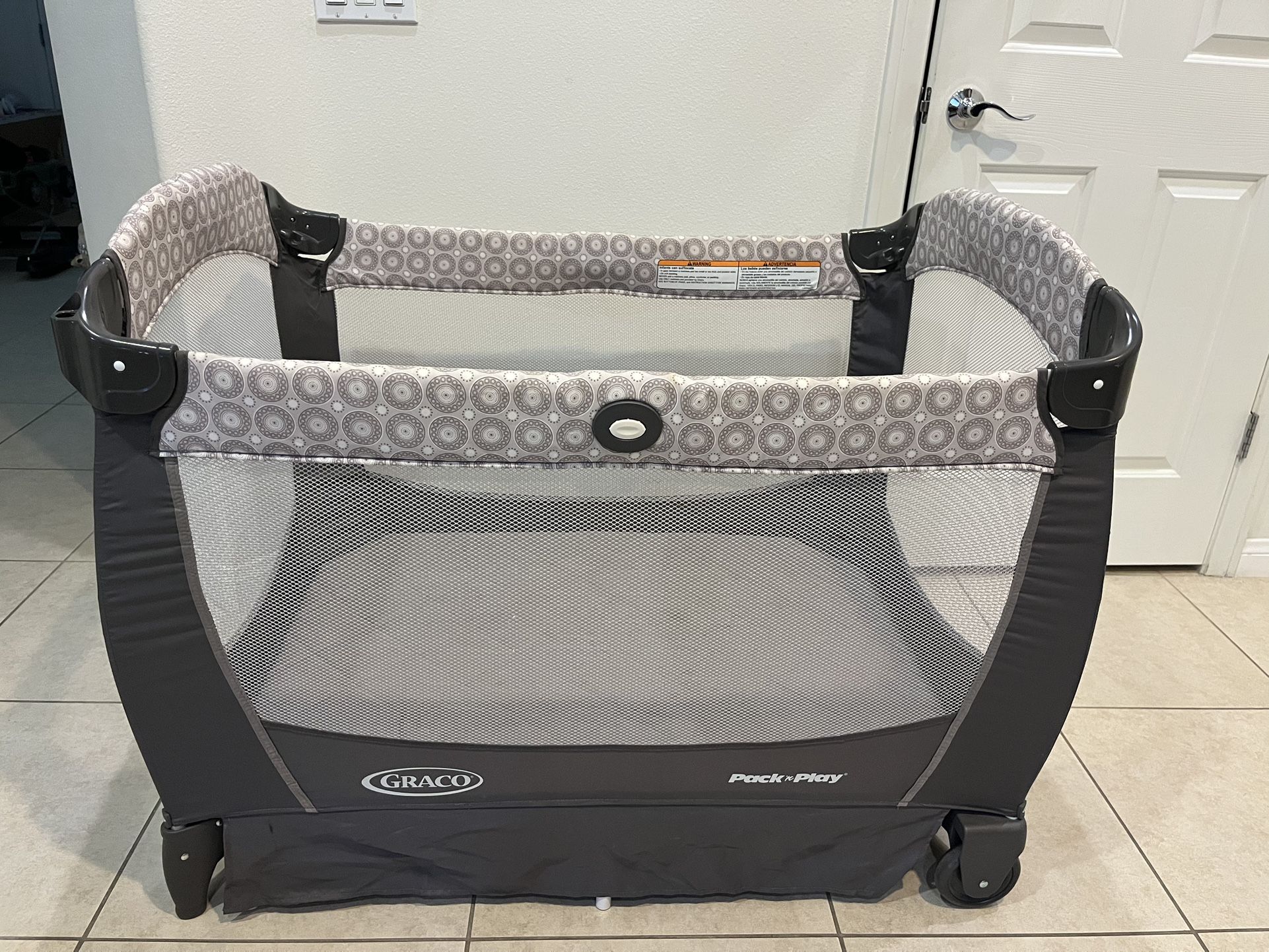 Grace Play Pen