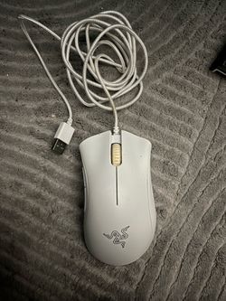 Razer Deathadder Essential Gaming Mouse