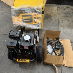 Dewalt By Honda 3600 Psi Pressure Washer Like New $480