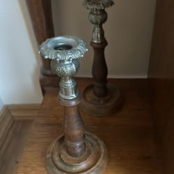 🕯️Vintage Antique turned wooden pair of candlesticks with silver plate top.