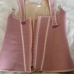Faja Con Tirantes Small $15