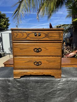 Bassett Furniture Dresser