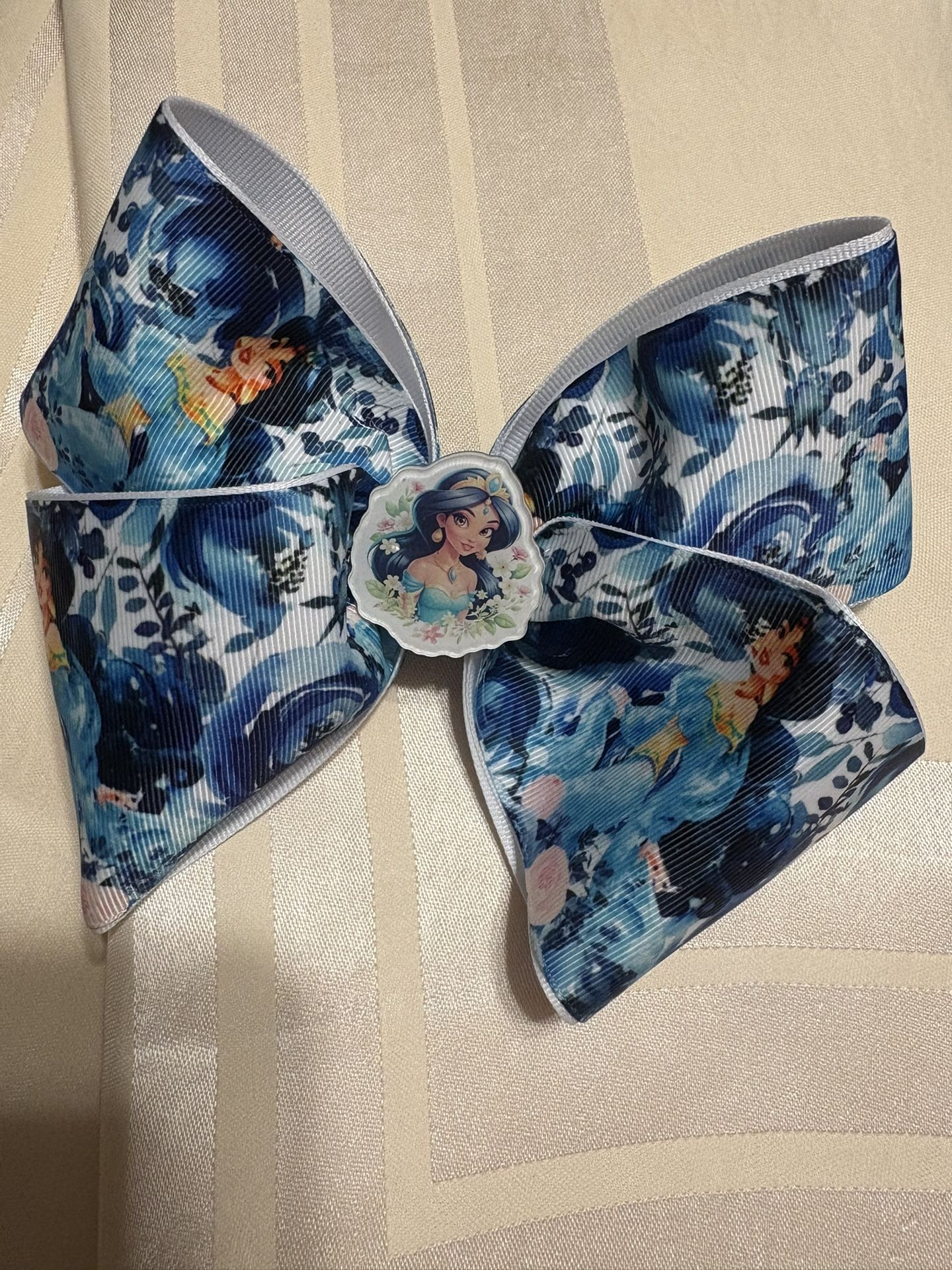 Jasmine Hair Bow