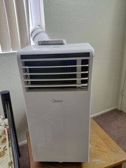 Midea air conditioner,Whit color  8000BTU