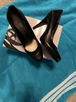 Nine West Leather Pump