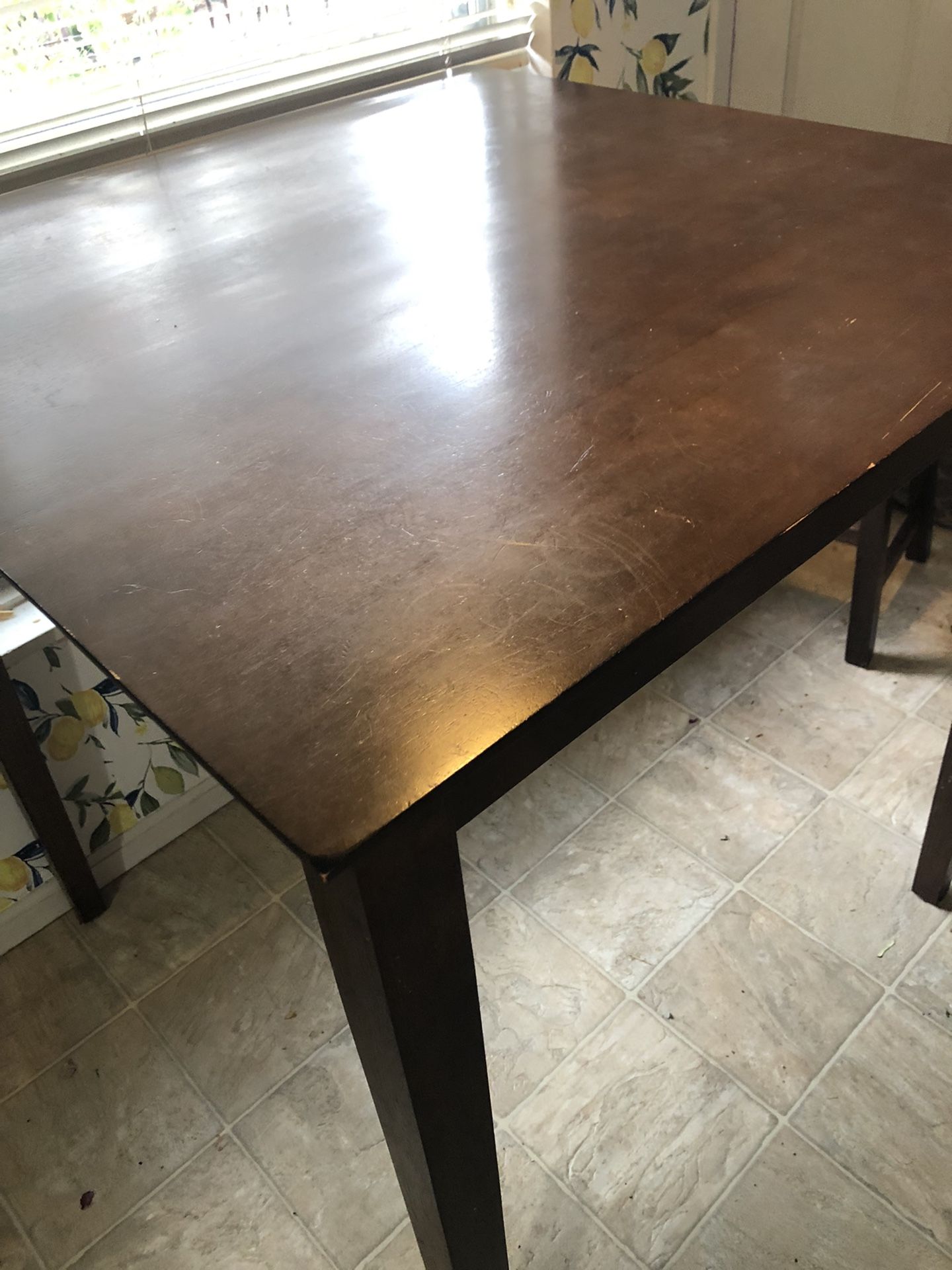 Pub-height Dining Table With 4 Stools