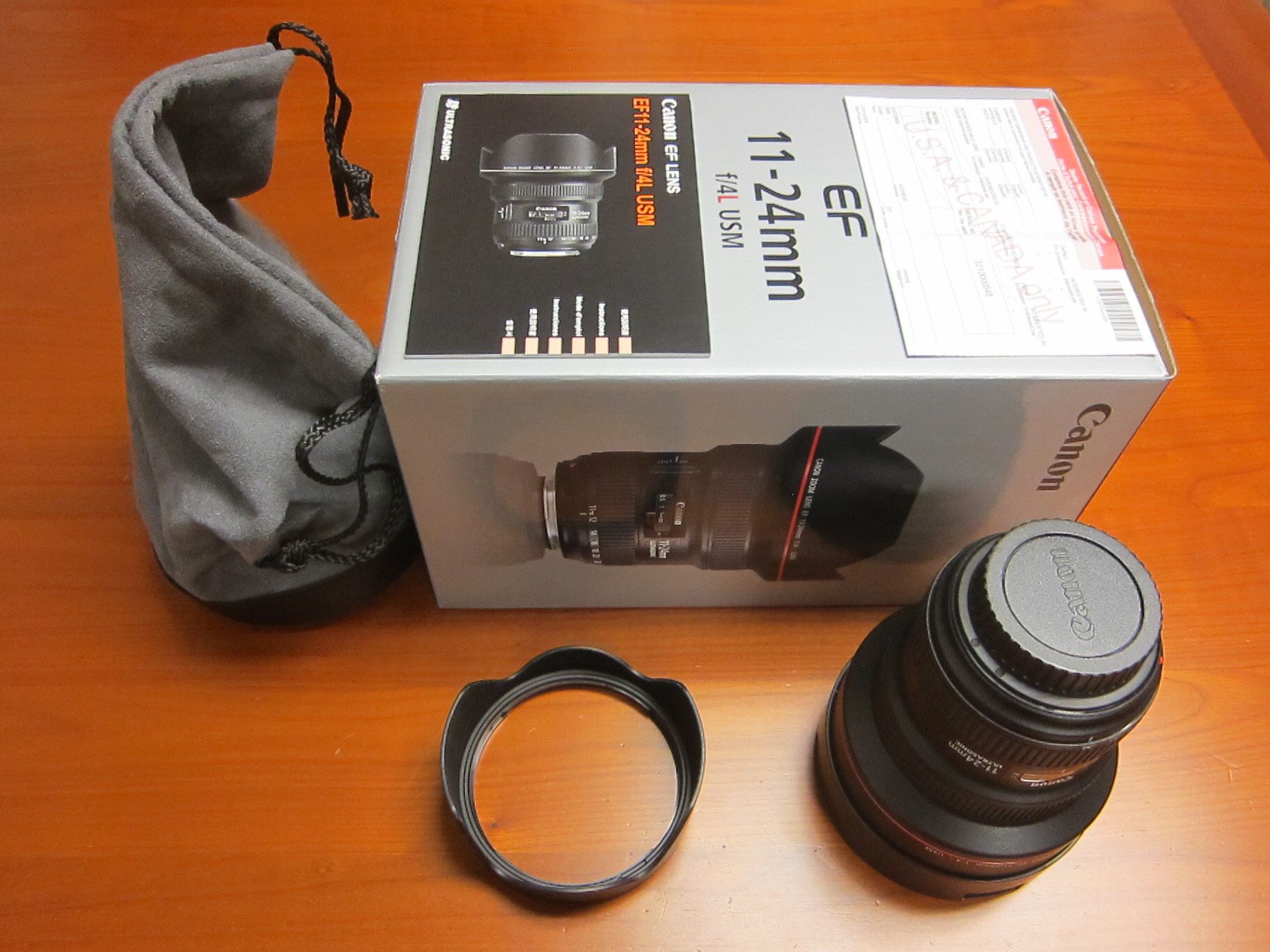 Canon EF 11-24mm f-4L USM Lens - Like NEW
