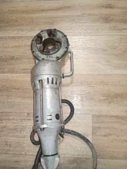 Pipe threader Ridgid m. 700