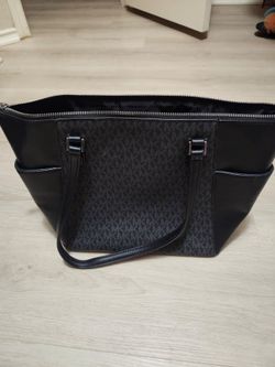 Mk purse