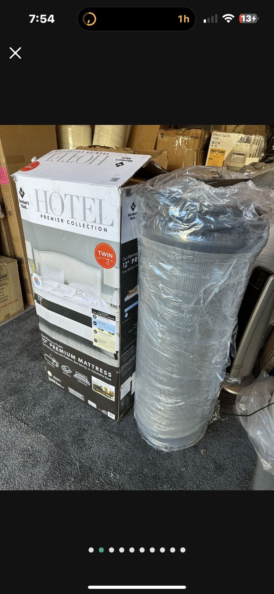 Twin mattress 12 Inch ON SALE NOW Member's Mark Hotel Premier Collection memory foam medium brand new in box