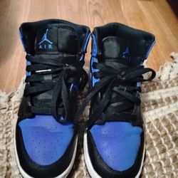 Royal blue Jordan 1