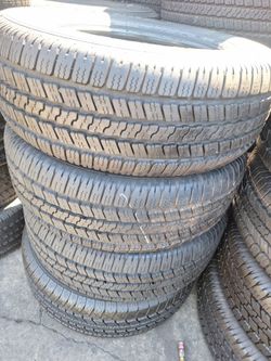 GOODYEAR 275/65RR18 Set of four used $300