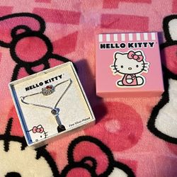 Hello Kitty Charm Bracelet!! 