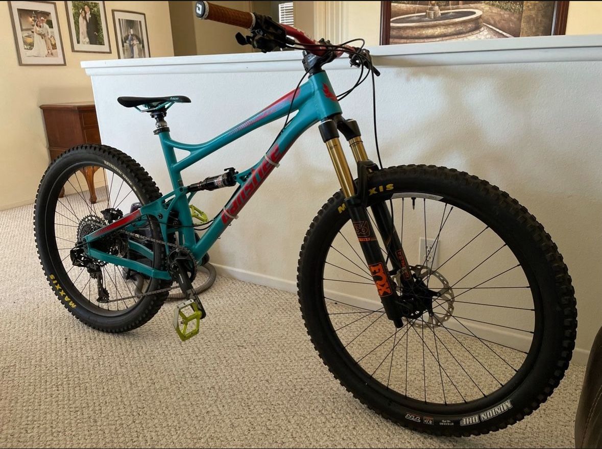 Full Suspension Mountain Bike 