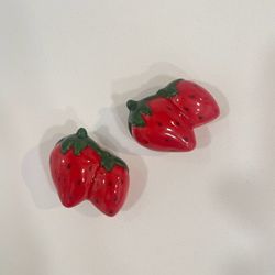Strawberry Chopstick Rests