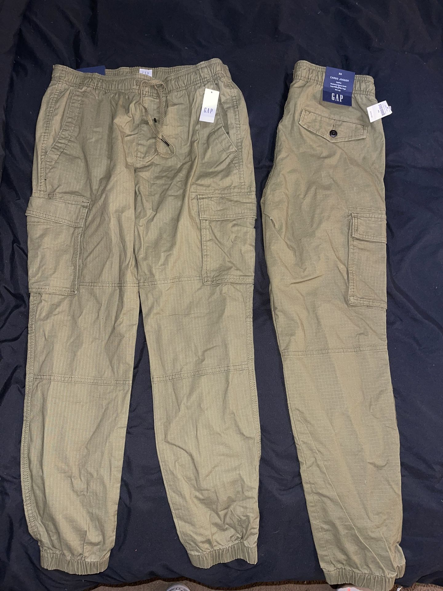 NWT $60 Gap Womens XS Cargo Joggers ($20 for 2)