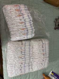 Huggies little snugglers newborn