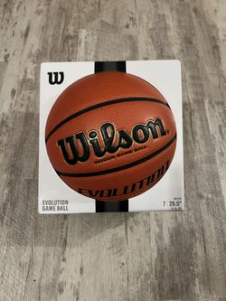 **BRAND NEW** Wilson Evolution Official Game Basketball, Size 7 - 29.5", Color Black 