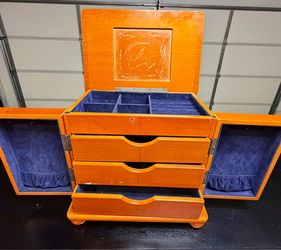 Jewelry Box