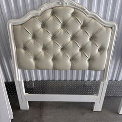 Full Bed Frame With Mattress 