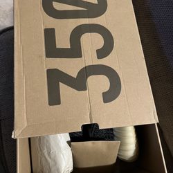Yeezy Boot 350
