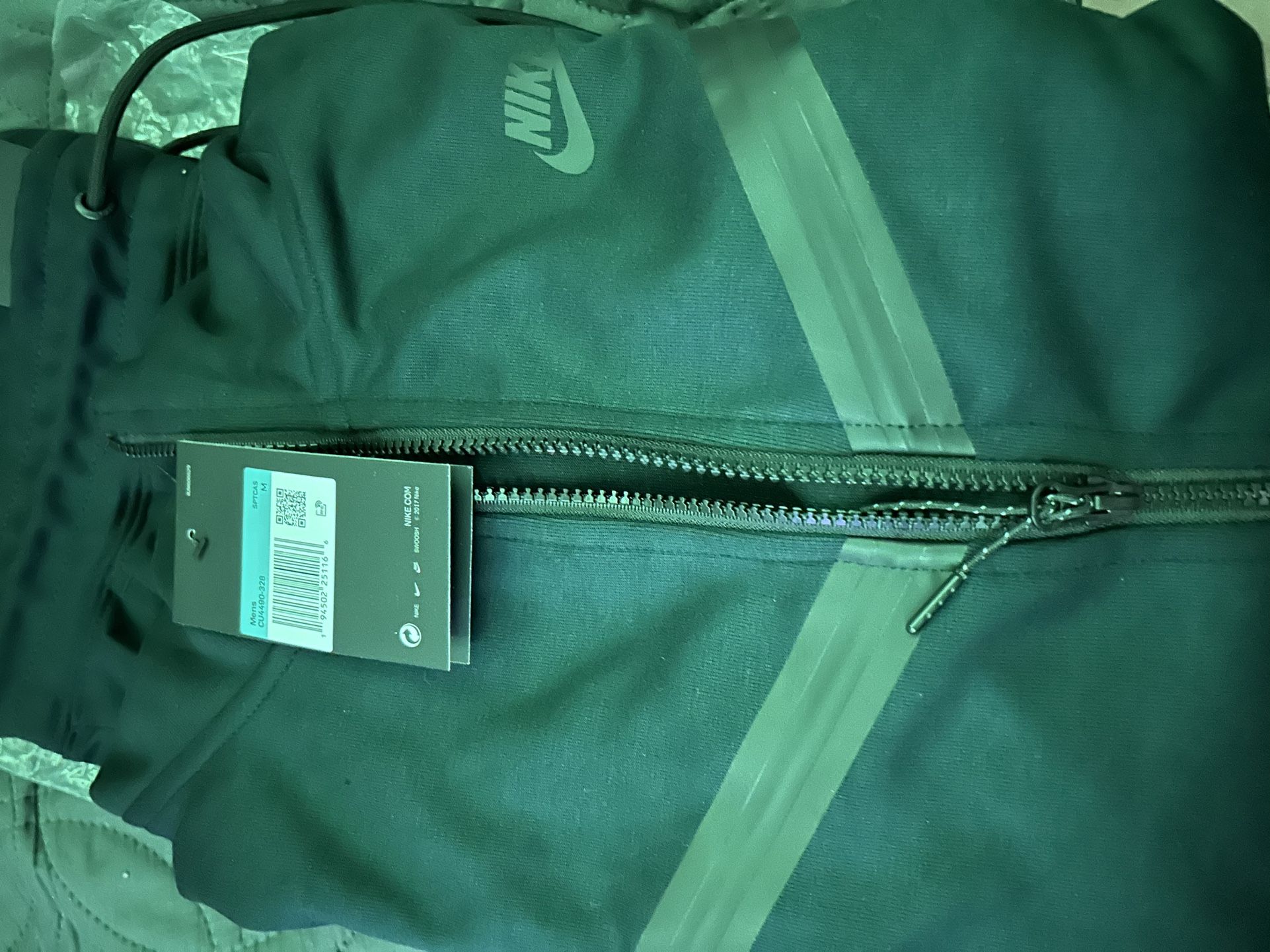 Nike Tech