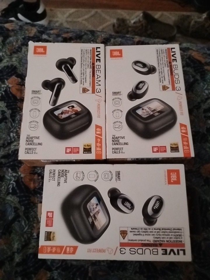 2 Jbl Live Buds 3 JBL Beam 3