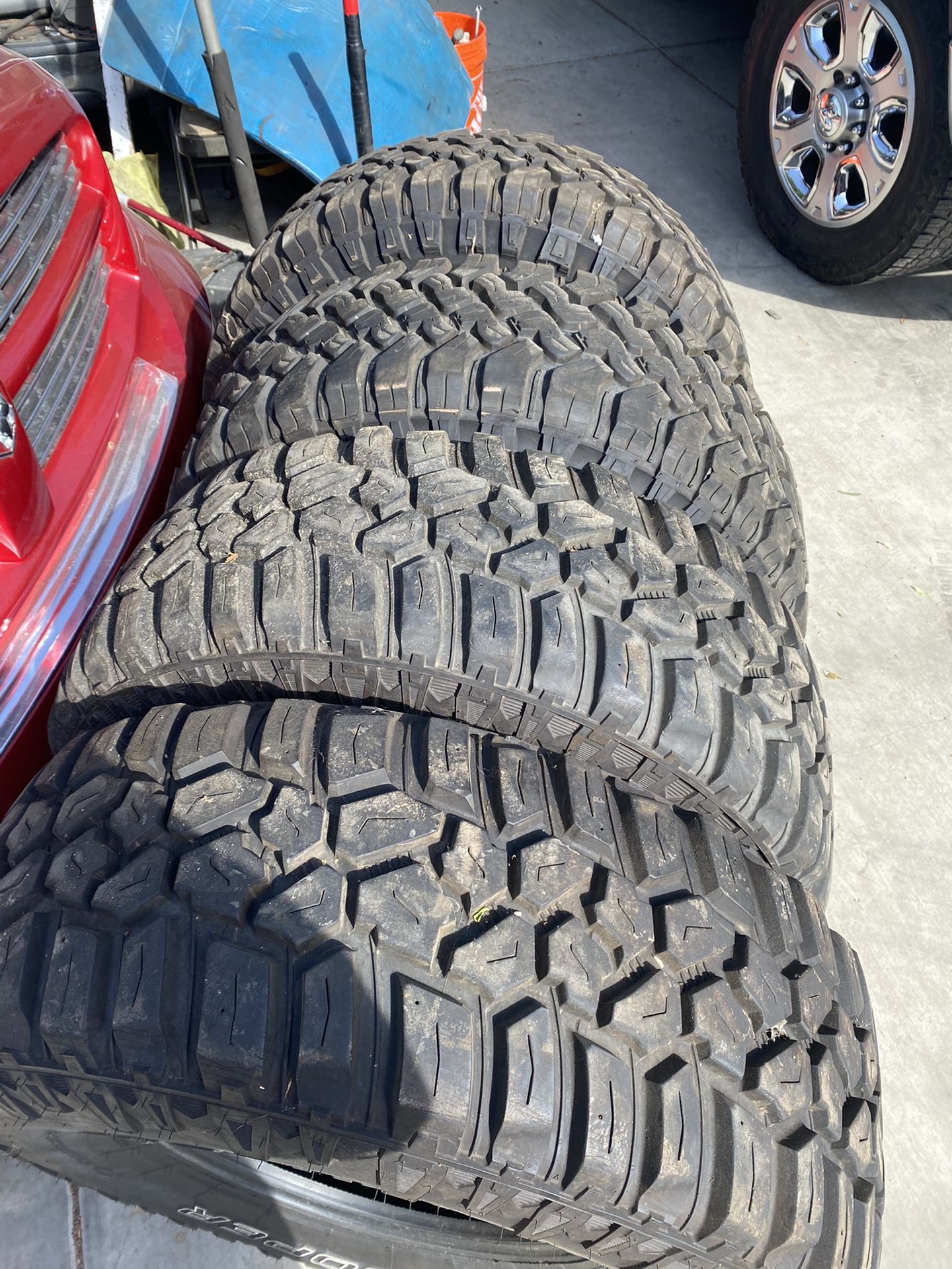 Full Set Of 4 35x12.5r15 Mud Tires for Sale in Los Angeles, CA OfferUp