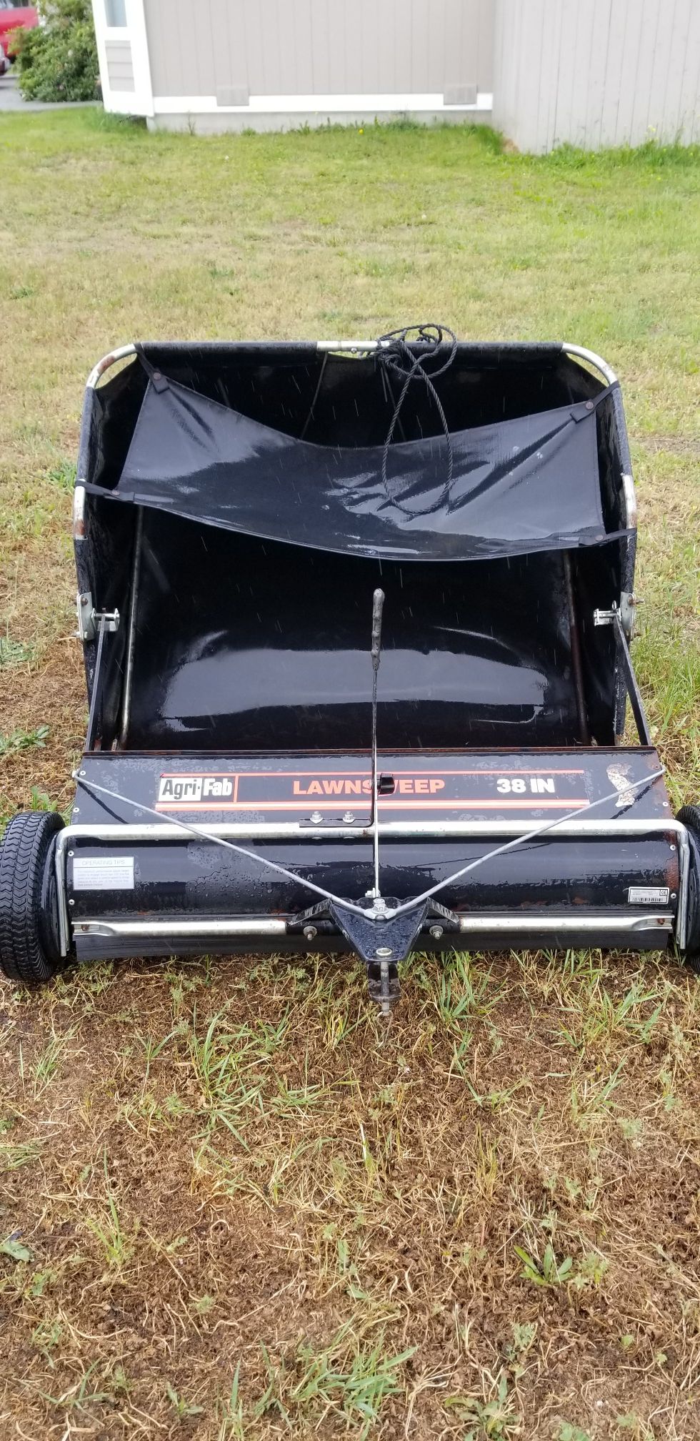 AGRI-FAB 38" Lawn Sweeper