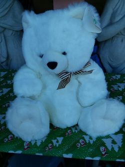 White plush bears