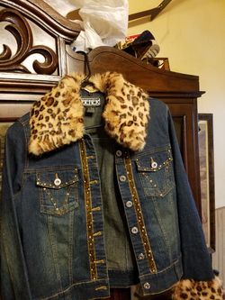 Sm fur n denim jacket w pearl