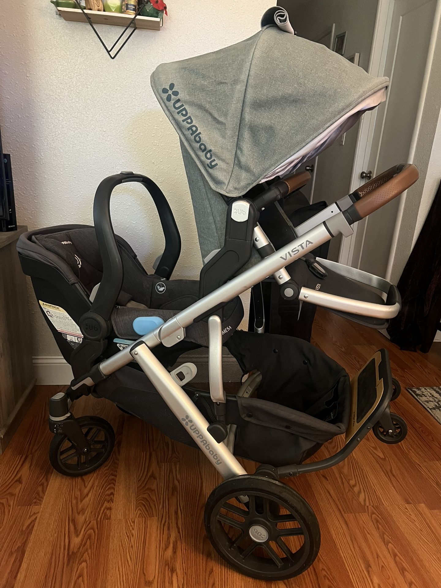 Uppa Baby Vista Stroller And Mesa Car Seat with Accessories