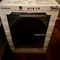 Selling a brand new Samsung washer still in the original box never opened never used