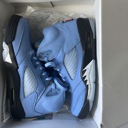 Jordan 5 UNCs