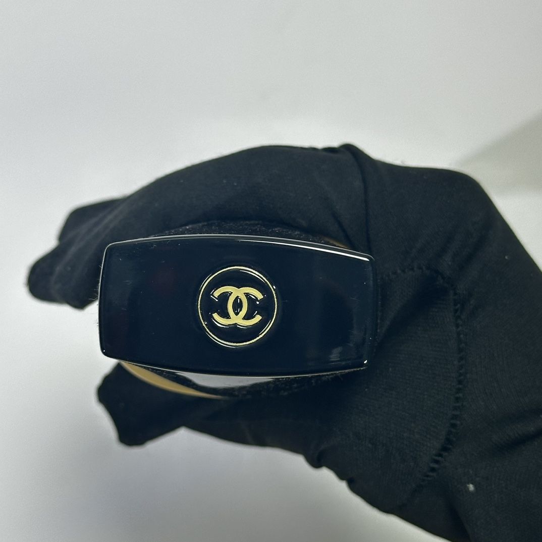 Luxury Gel-to-Oil Cleanser – New Sealed (150ml