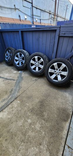 Ford F150 FX4 6 Lugs 20 Original Wheels