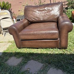 Pottery Barn Turner Roll Leather Grand Arm Chair