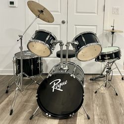 Used Rogue D0518 Drumset