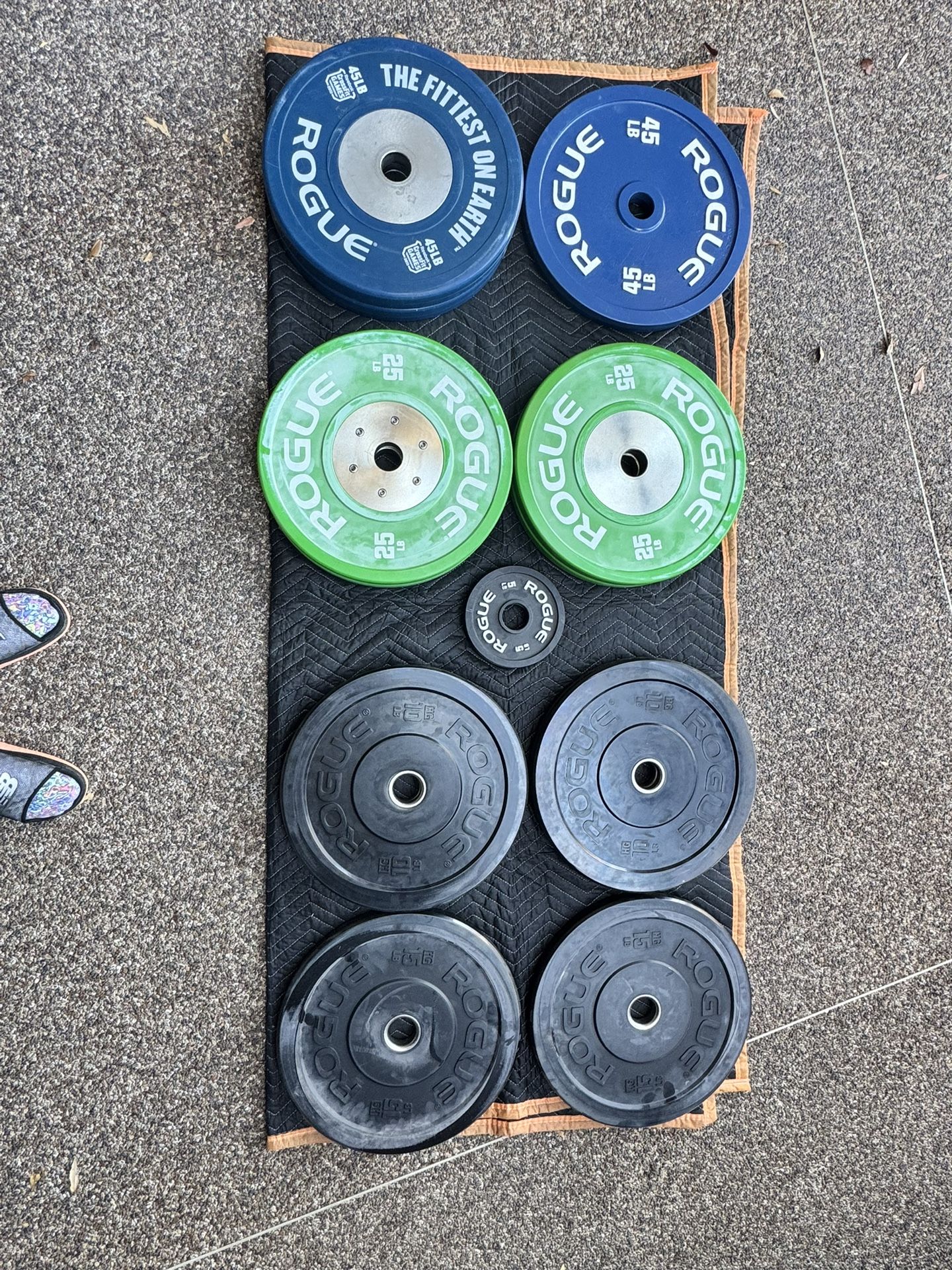 Rogue Olympic Bumper Plates Set – CrossFit Games 45s + Aluminum Hub Plates (Home Gym / CrossFit)