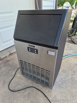 Ice machine